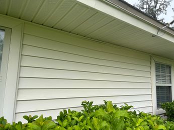 siding before pressure wash